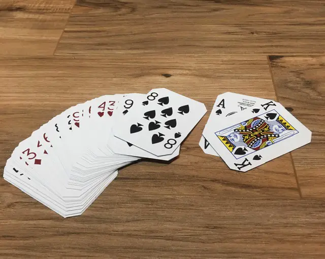 3 Easy Card Games To Play Online For Maximum Entertainment